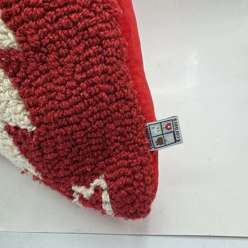 Chandler 4 Corners Hand Hooked 100% Wool Pillow Santa Christmas Laura Megroz